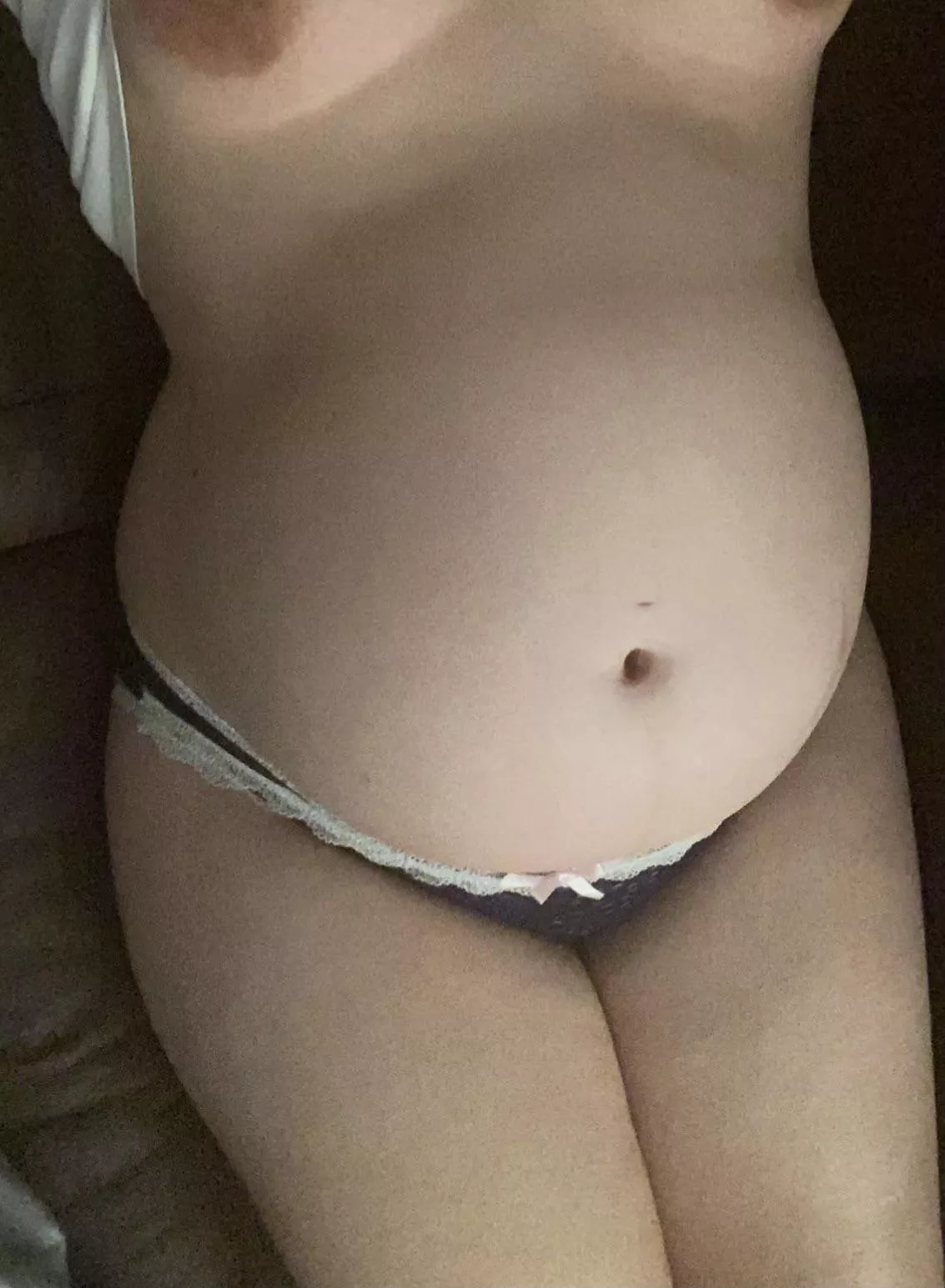 Always going through my pregnant content missing that big belly😭😍🤰