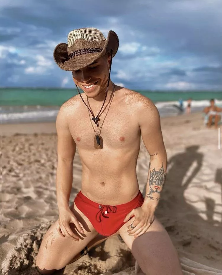 Alyssa Hunter on her boy IG (@joshua.enrique)