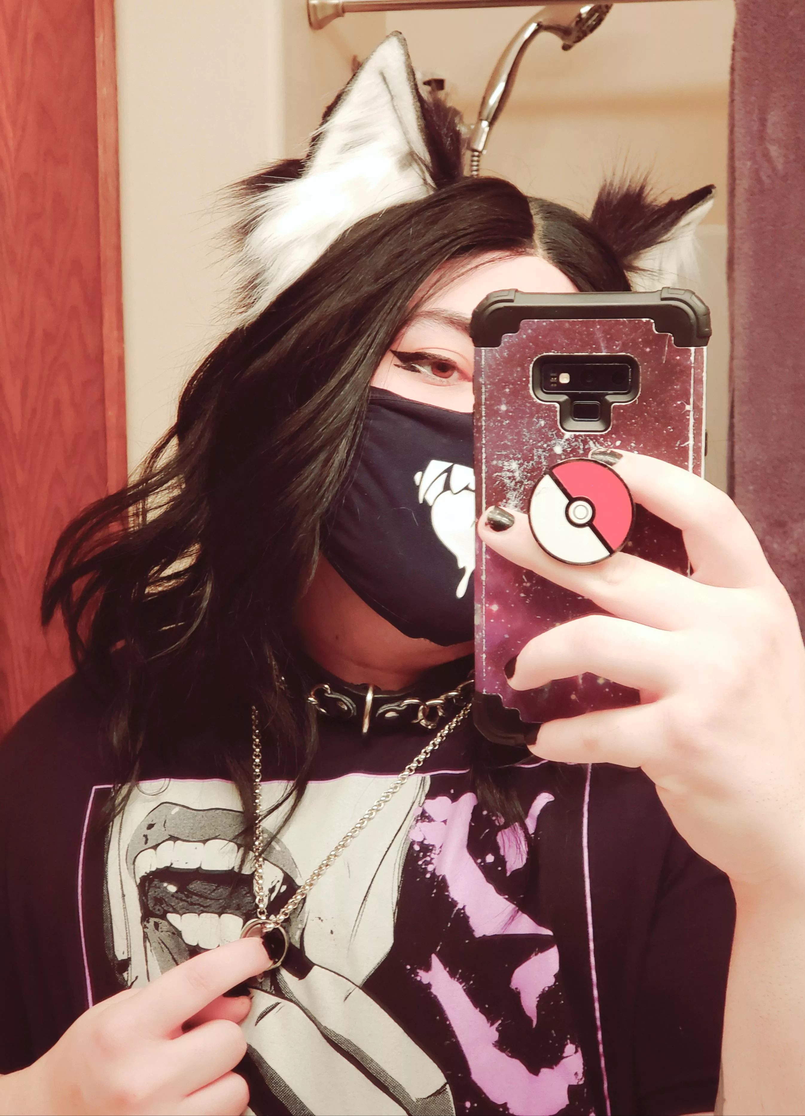 Am I a cute puppy? Bit of a warning though I do bite ;3