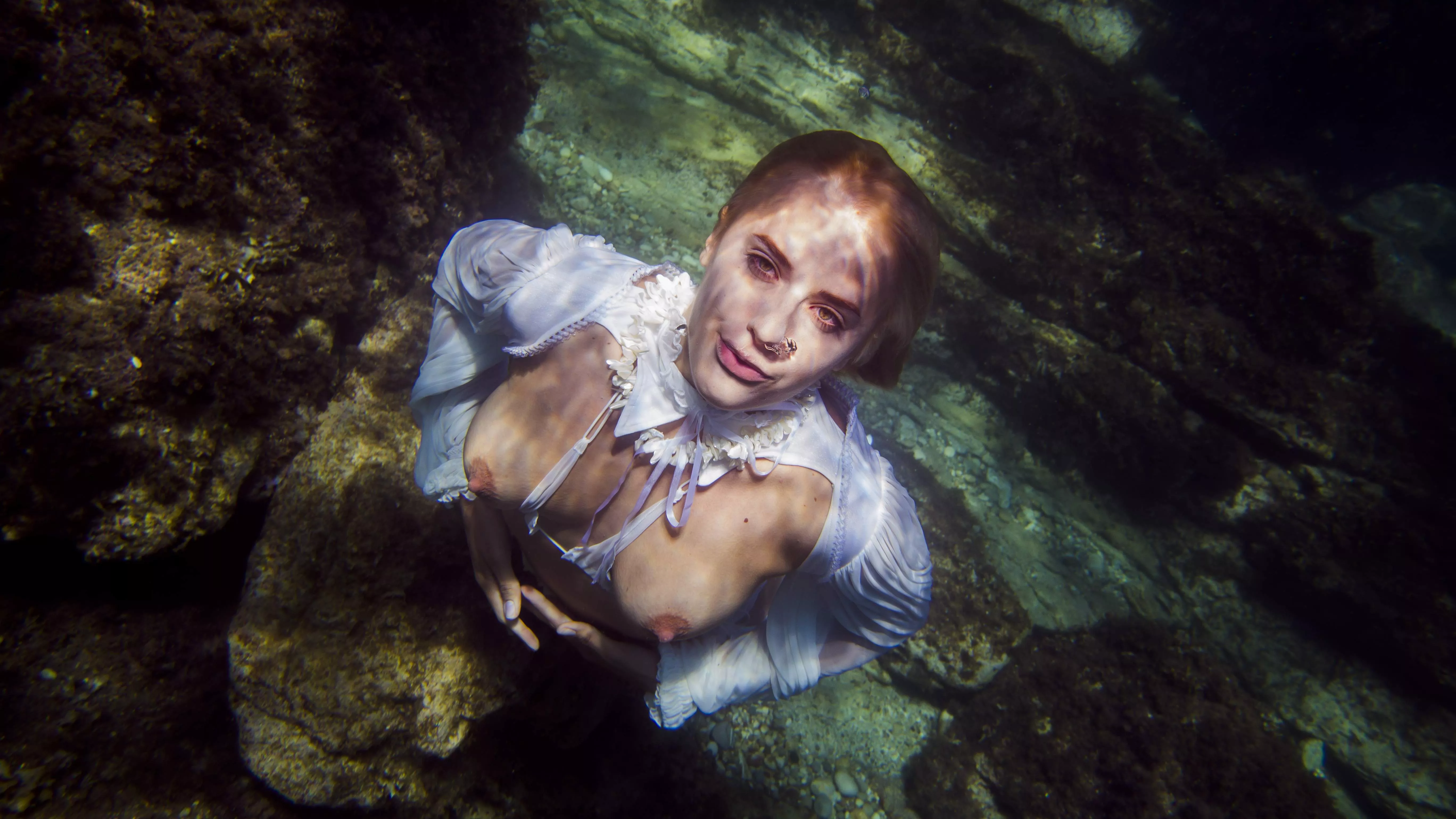 An underwaterbabe named Anoli