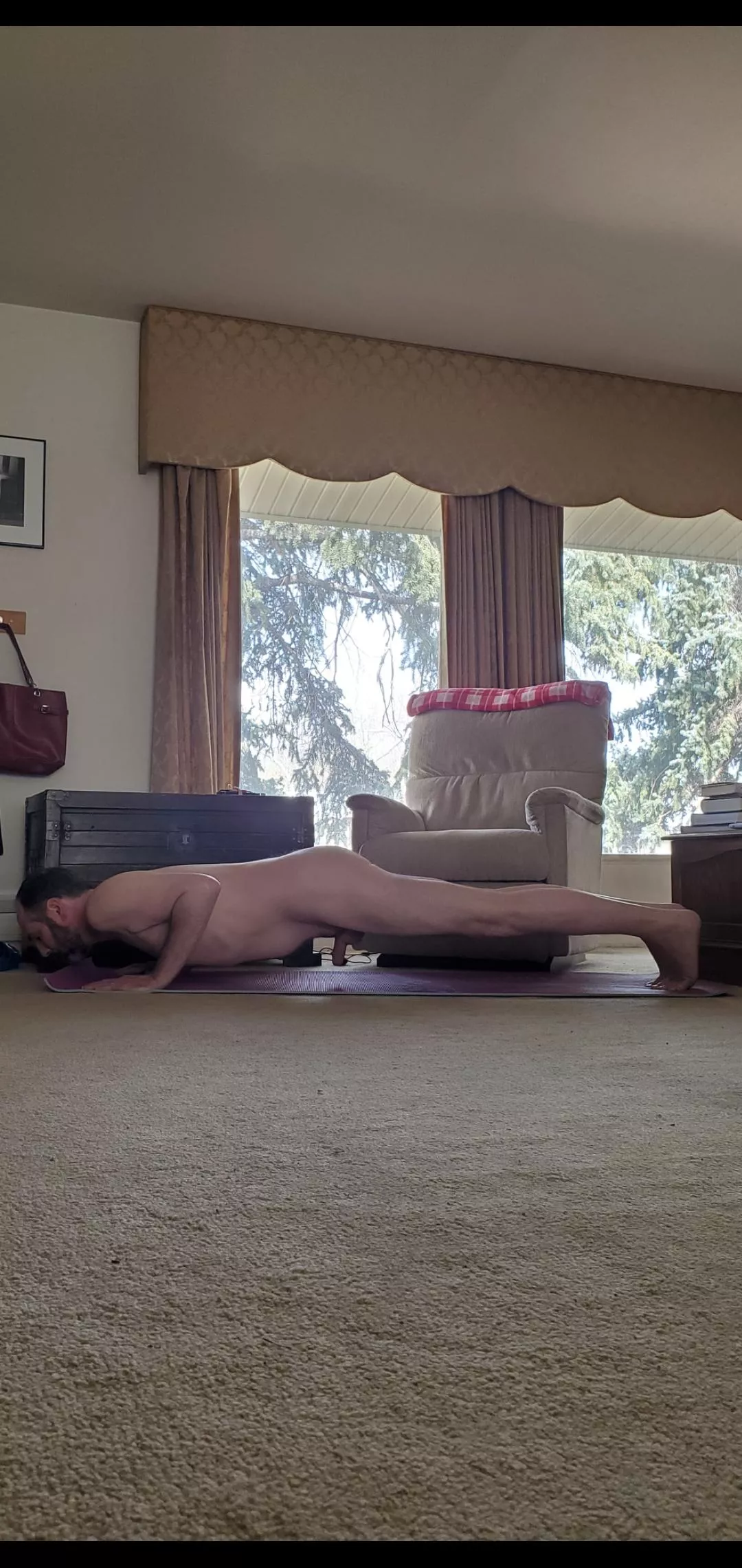 Another day, Another plank for you my dear Reddit friend 😘💖🧘‍♂️🕉