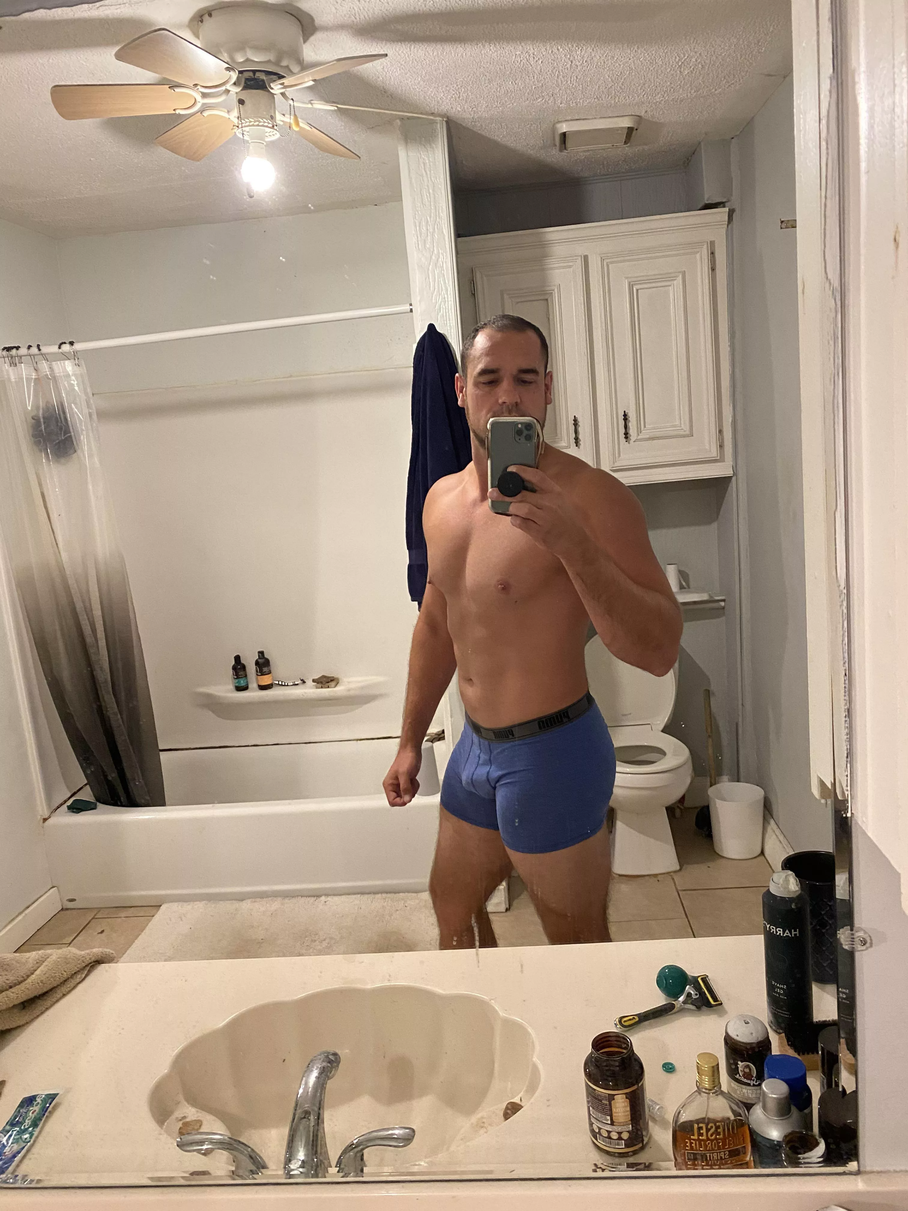 Another morning! So glad I’m off and On my way! To the gym!!! Another morning! So glad I’m off and On my way! To the gym!!!