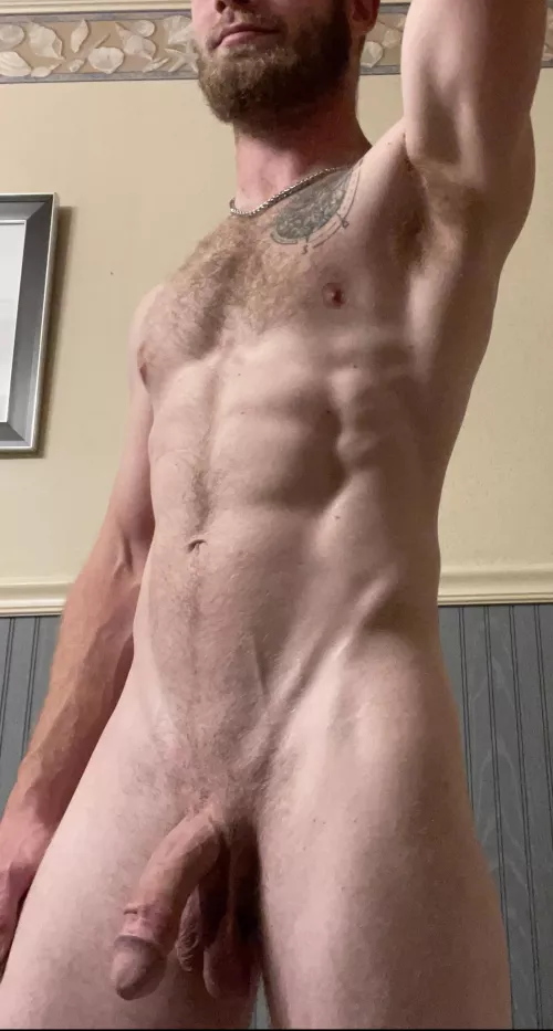 Any cougars want to play? 😈