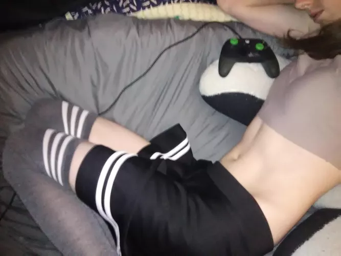 Any gamer femboys?