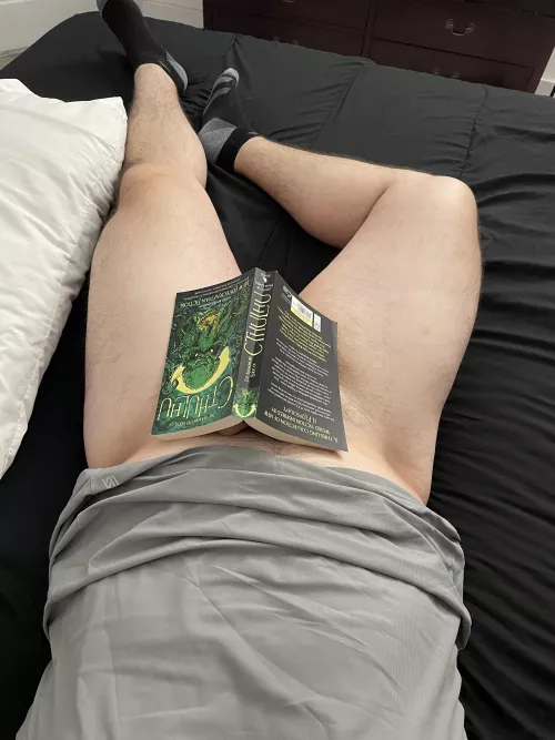 Any good horror fiction suggestions for me and my bookworm?