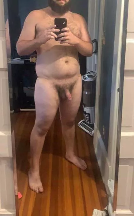 Any lovely ladies want to keep this 28M company?