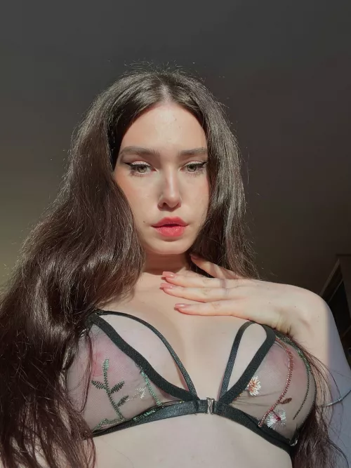 Anybody here appreciate a simple nude?