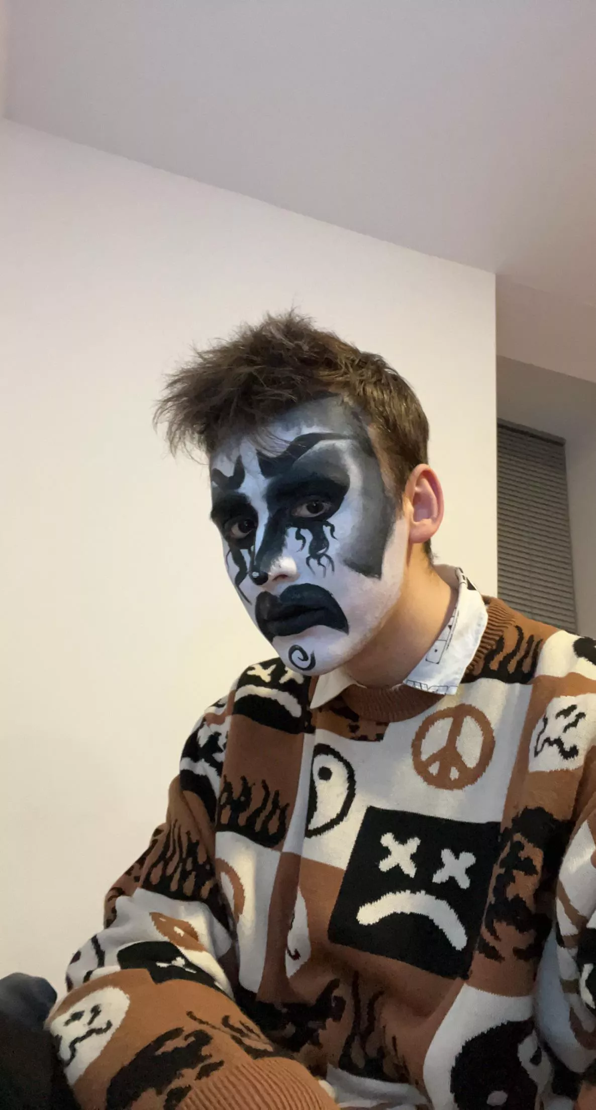 Anyone just paint your face like a clown? Idek if that what this is 💀💀