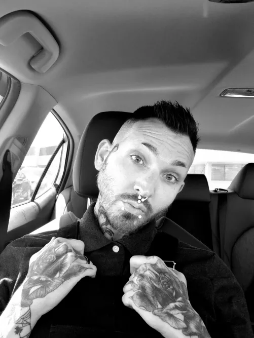 Anyone know of any good co-op RPGs on mobile? Also happy Friday 🤍