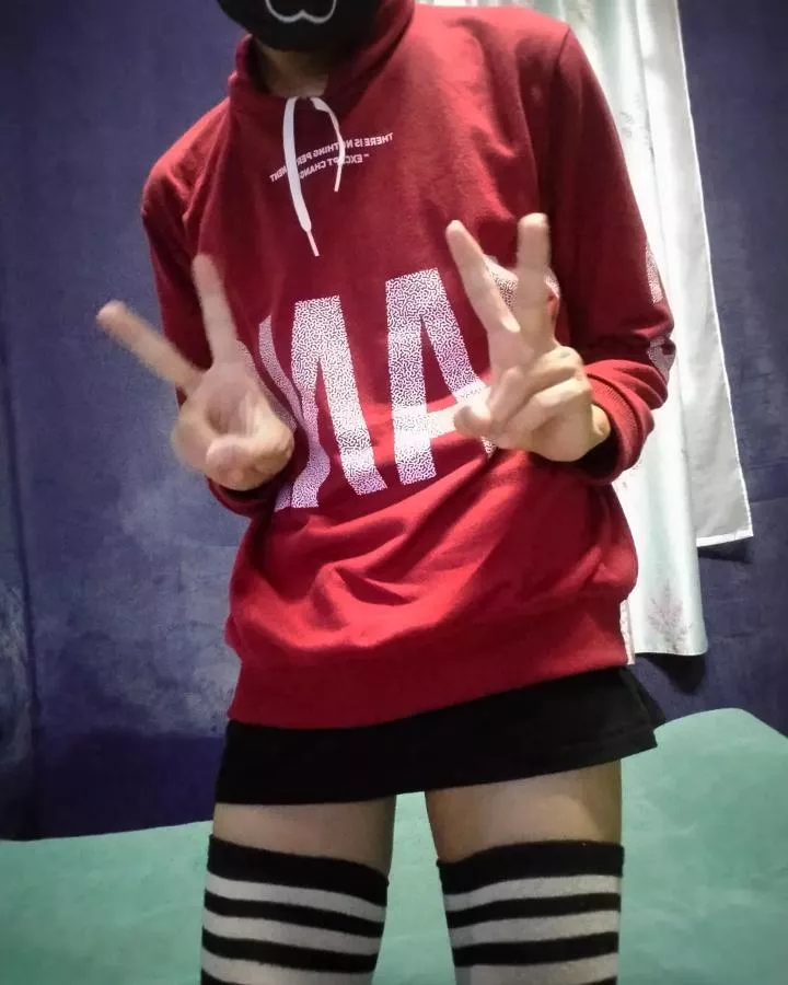 anyone looking for a femboy friend? :3