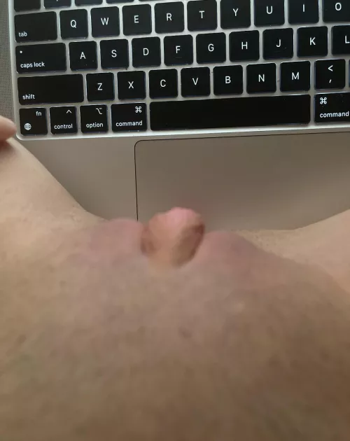 Anyone wanna watch porn with me ๐