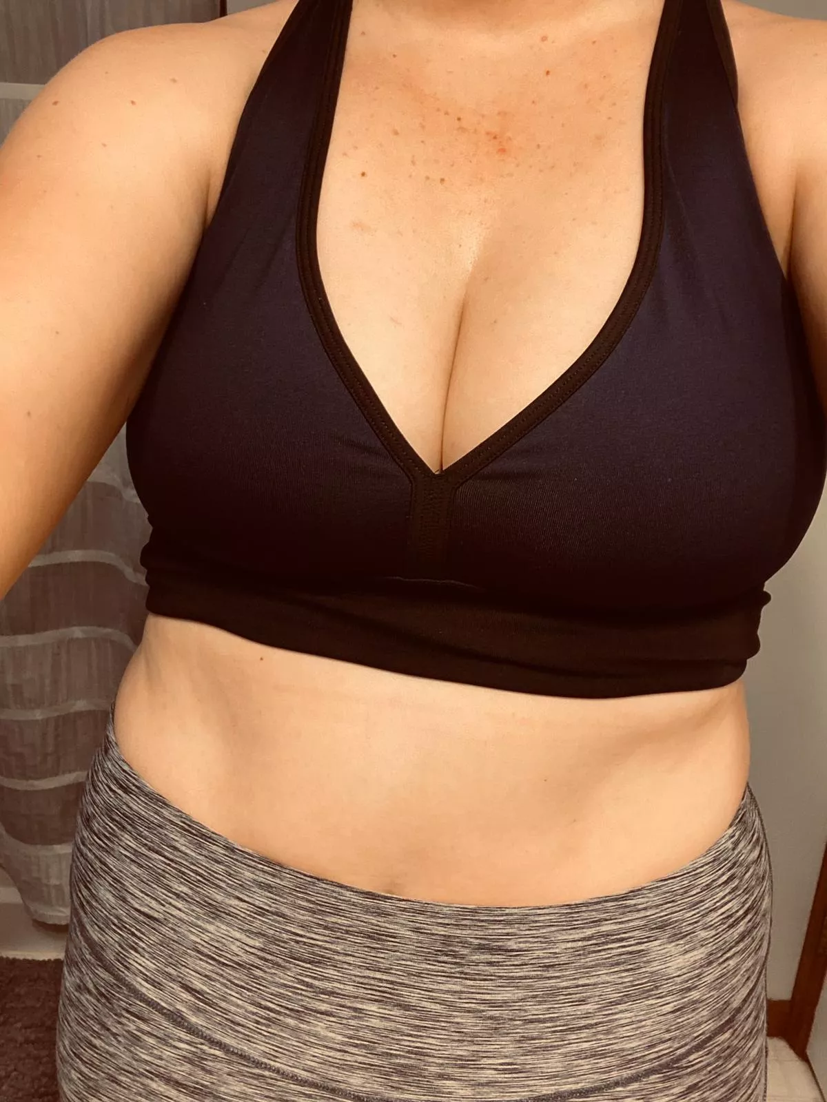 Are bi girls allowed here? Are bi girls allowed here?