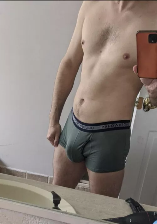 Are my underwear too small or just right?