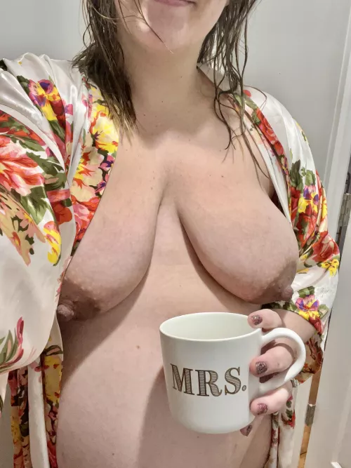 Are pregnant wives your type?