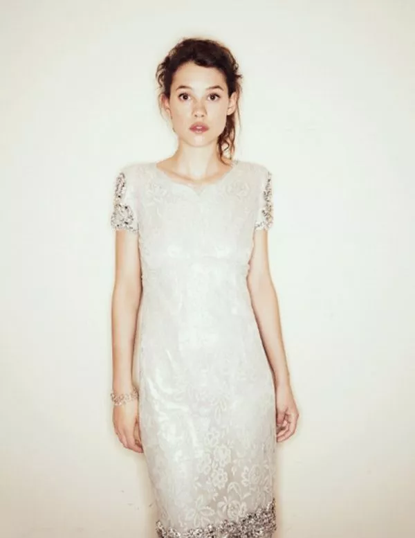 Astrid Berges Frisbey.