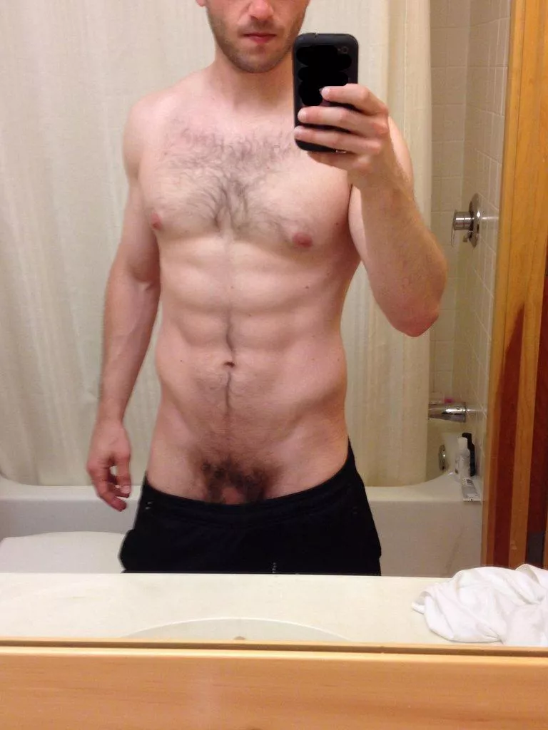 Basically, I post one type of pic 🤷🏼‍♂️