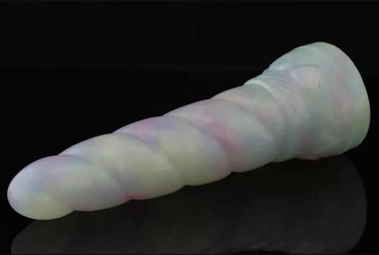 BD #37. Hell yeah! I got the L/M opal Mystic!