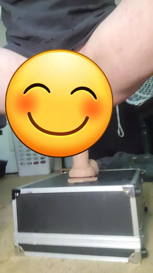 be sure to cum check out my new content, got a new dildo and it felt amazing🍆💦