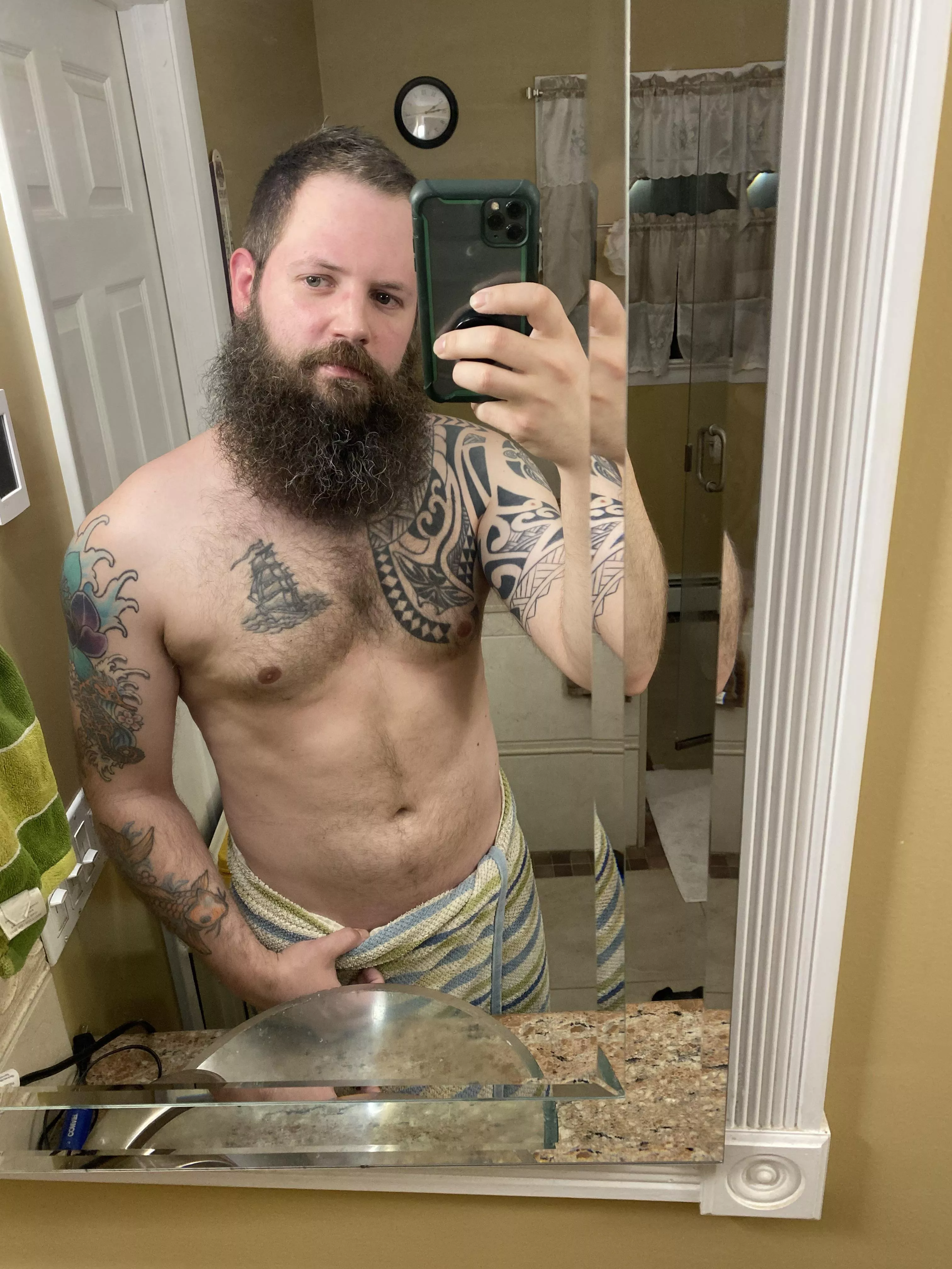 Beard says hello 😏 Beard says hello 😏