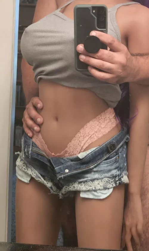 Beautiful face, perfect tits and ass, but my favorite part of Katie to kiss on is the soft, firm tummy.