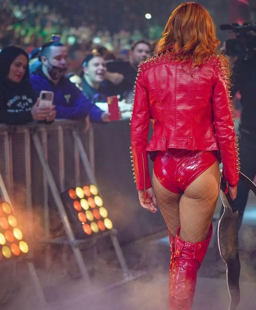 Becky 🍑