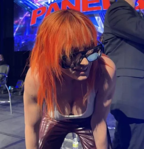 Becky’s MILF tits 🤤