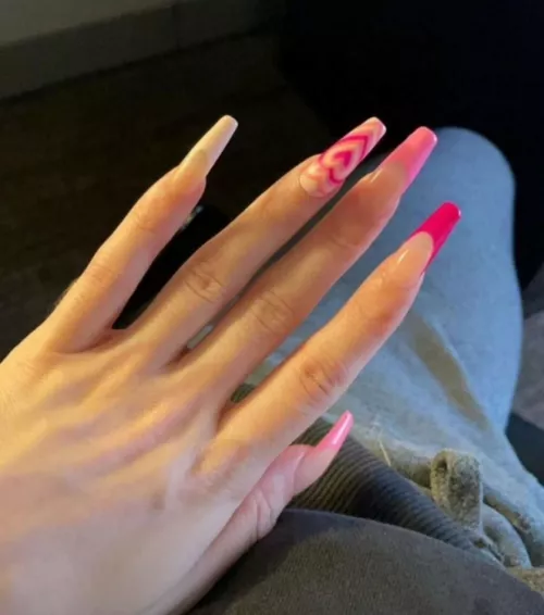 Been a while, need a new set. Contributions will be rewarded😘