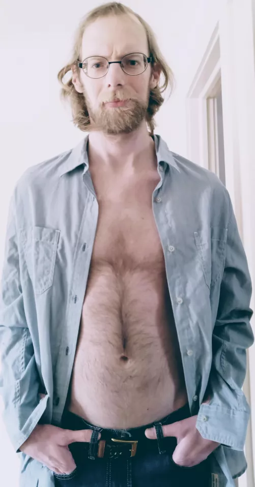 Been stressed with life, but somehow looking like this 😉