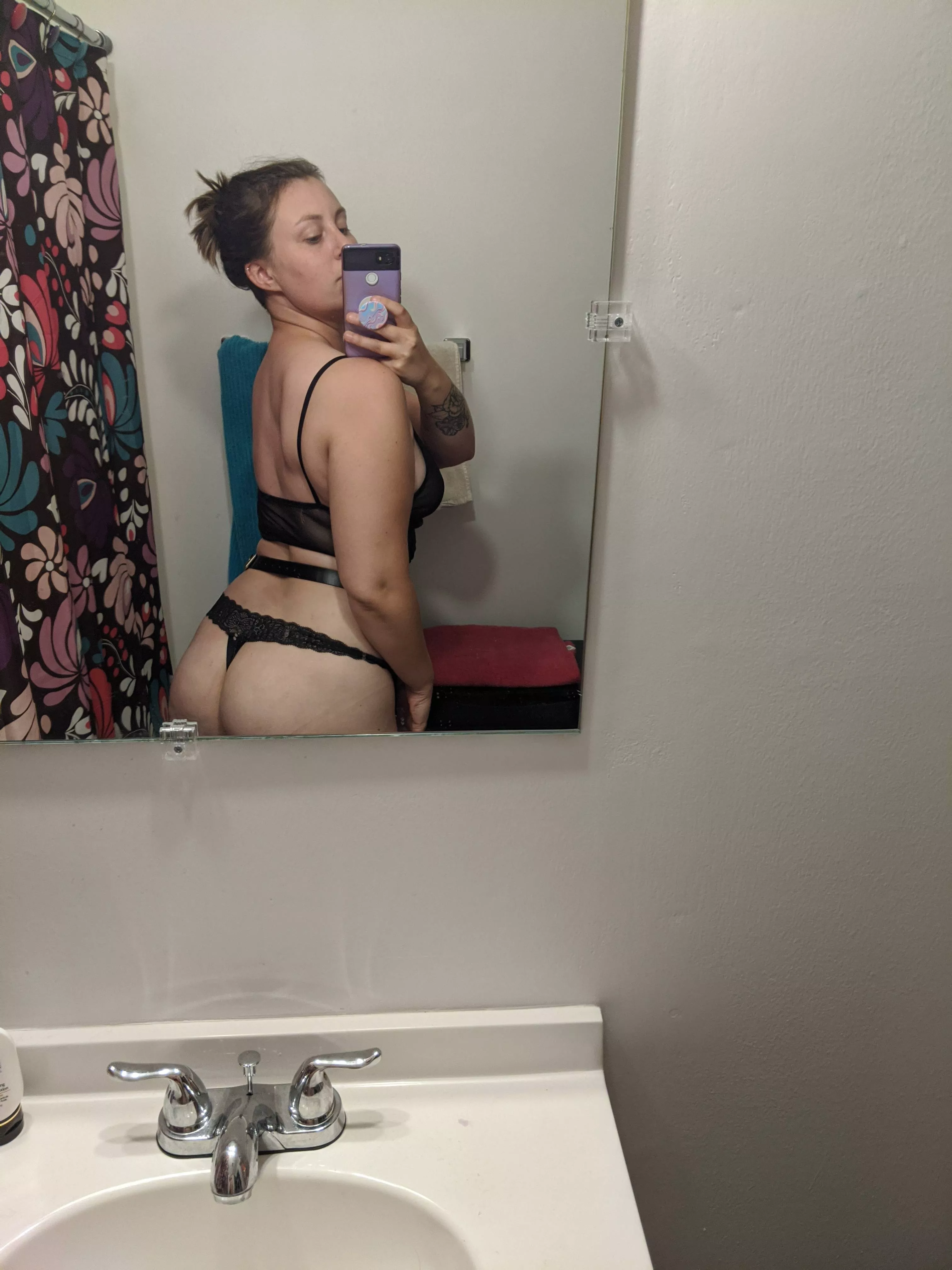 Bet y9u want to touch 