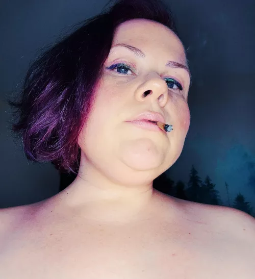 Big Booty BBW MILF alert! ⚠️