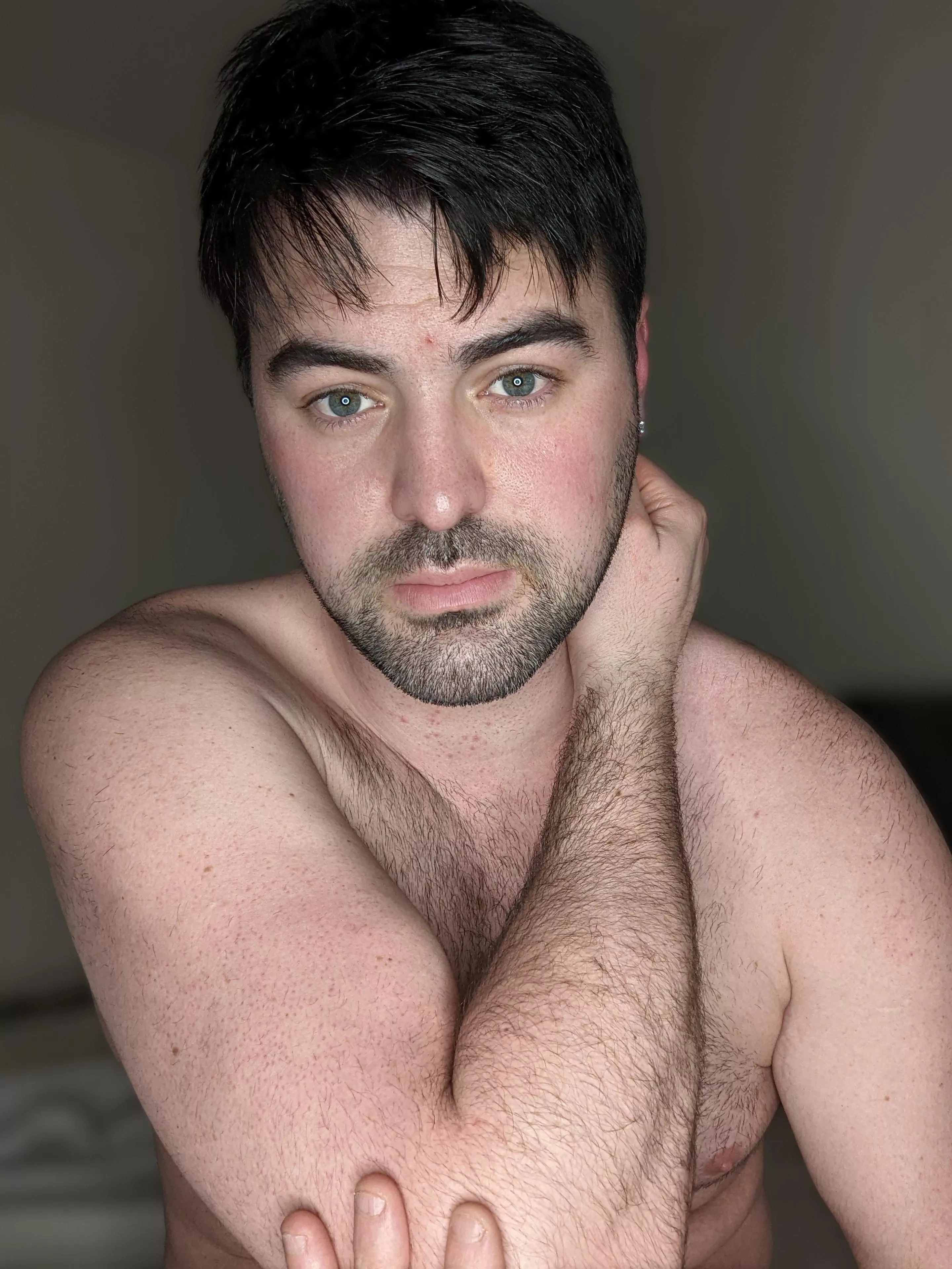 Bit mild, trying to show off my new hair growth 😜 like it?