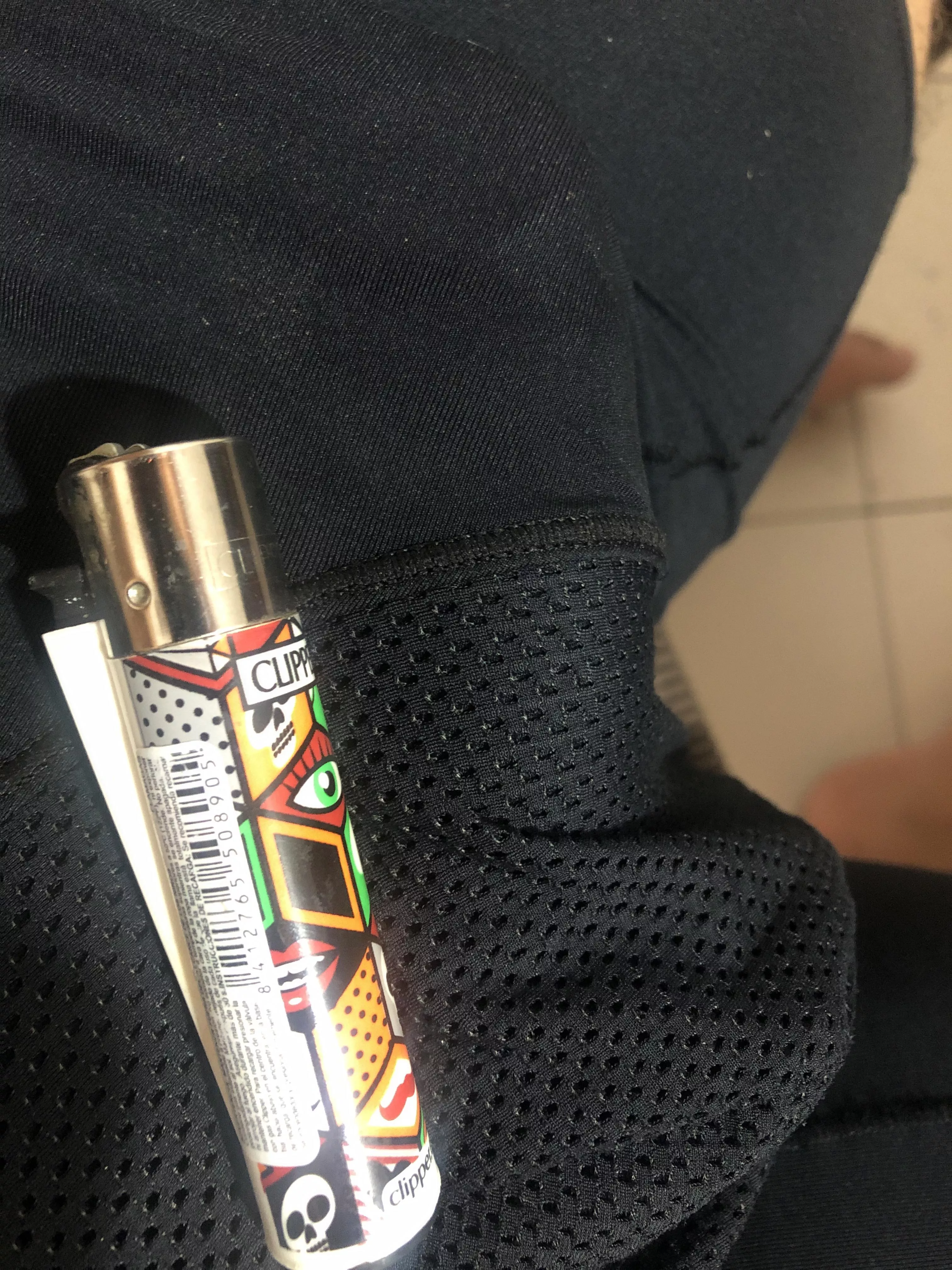 Black hide is higher that lighter? Black hide is higher that lighter?