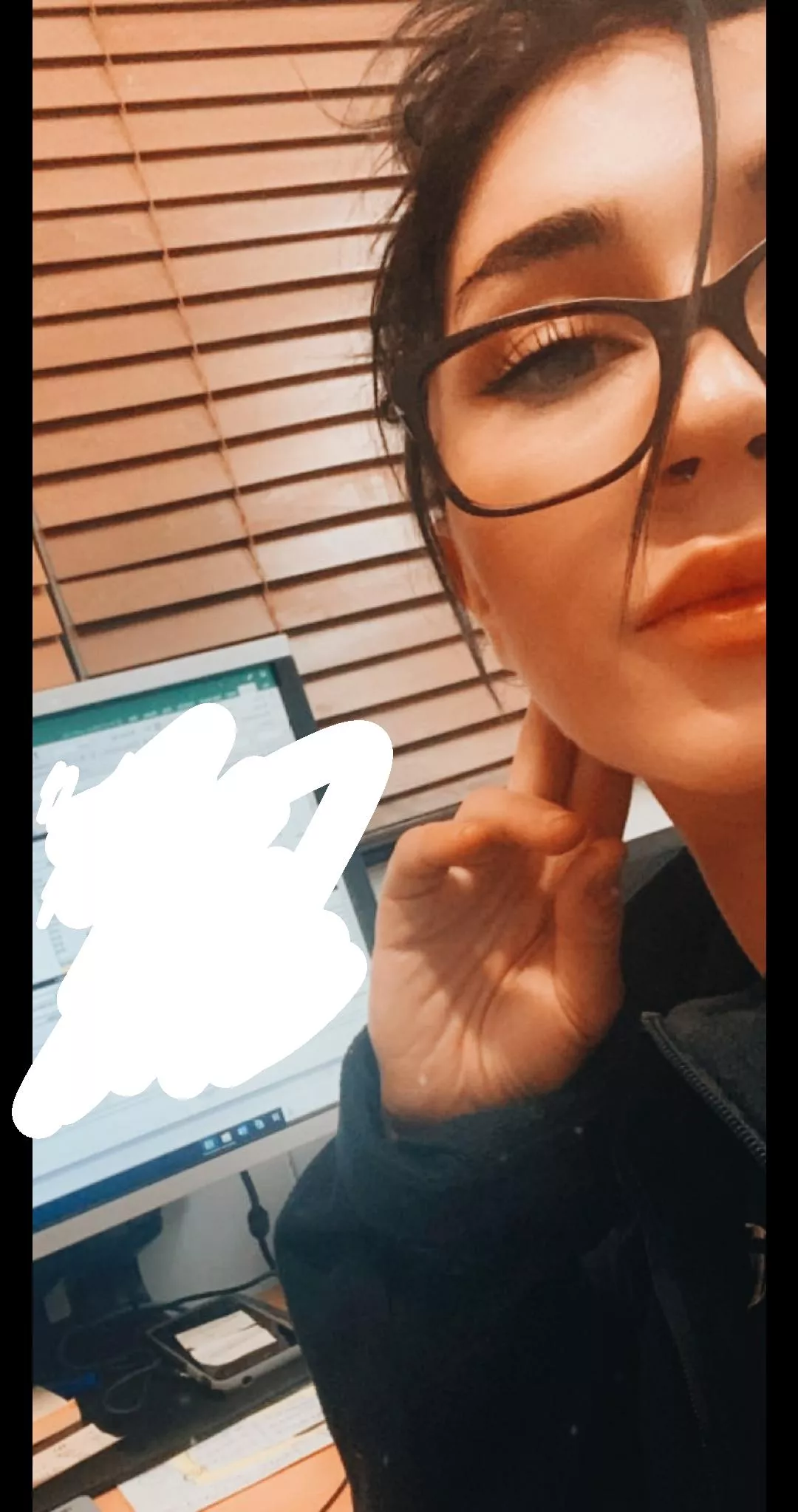 Bored at the office 😒