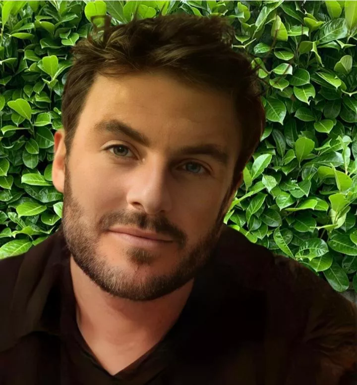 Bored at work playing with backgrounds 🏳️🌈 Bored at work playing with backgrounds 🏳️🌈