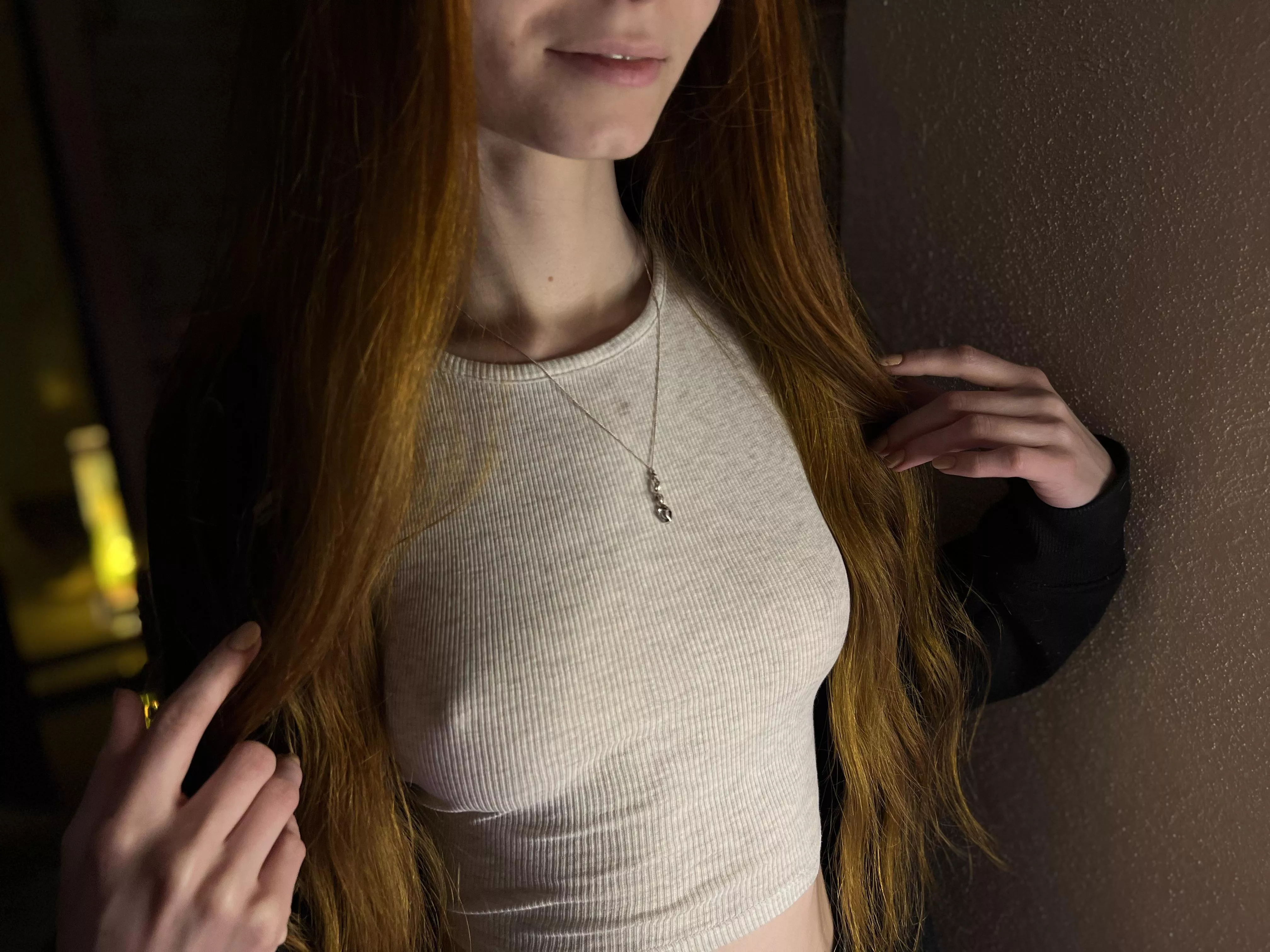 Boys love nipples, and my nipples love boys too💕 No bra makes boys happier👀