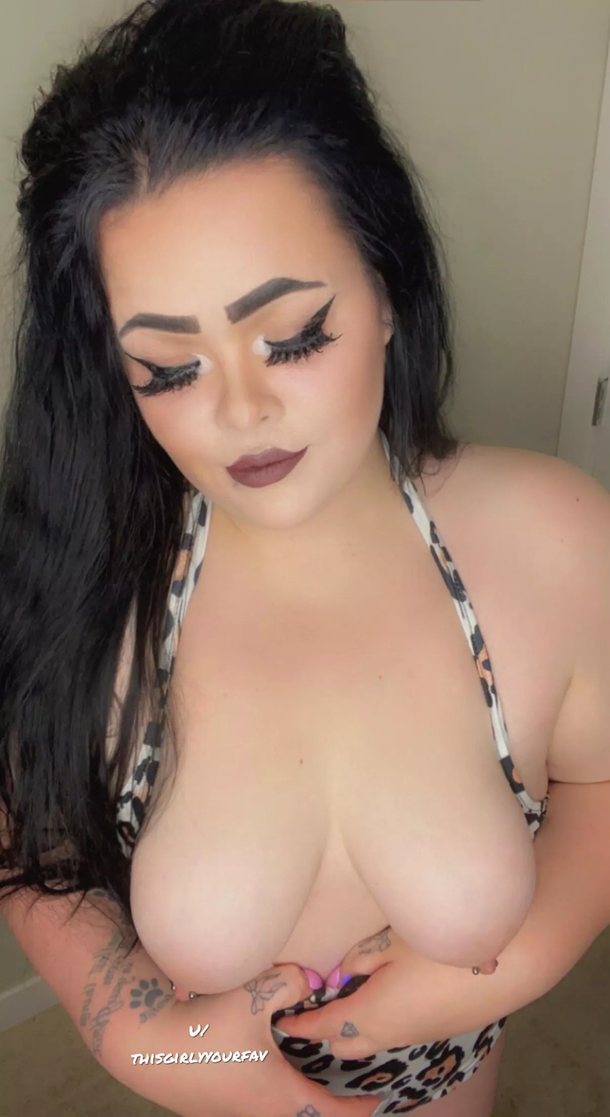 Brown lipstick is pretty cute