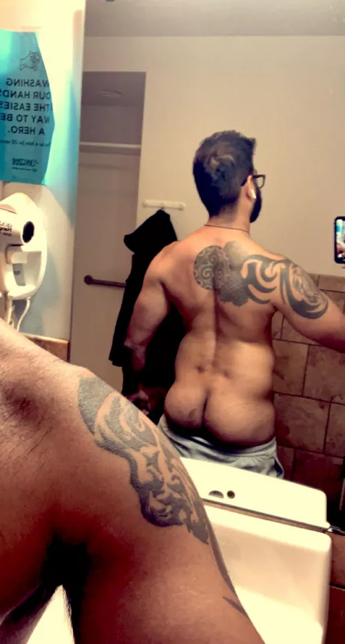 Bubble butt here😁🍑