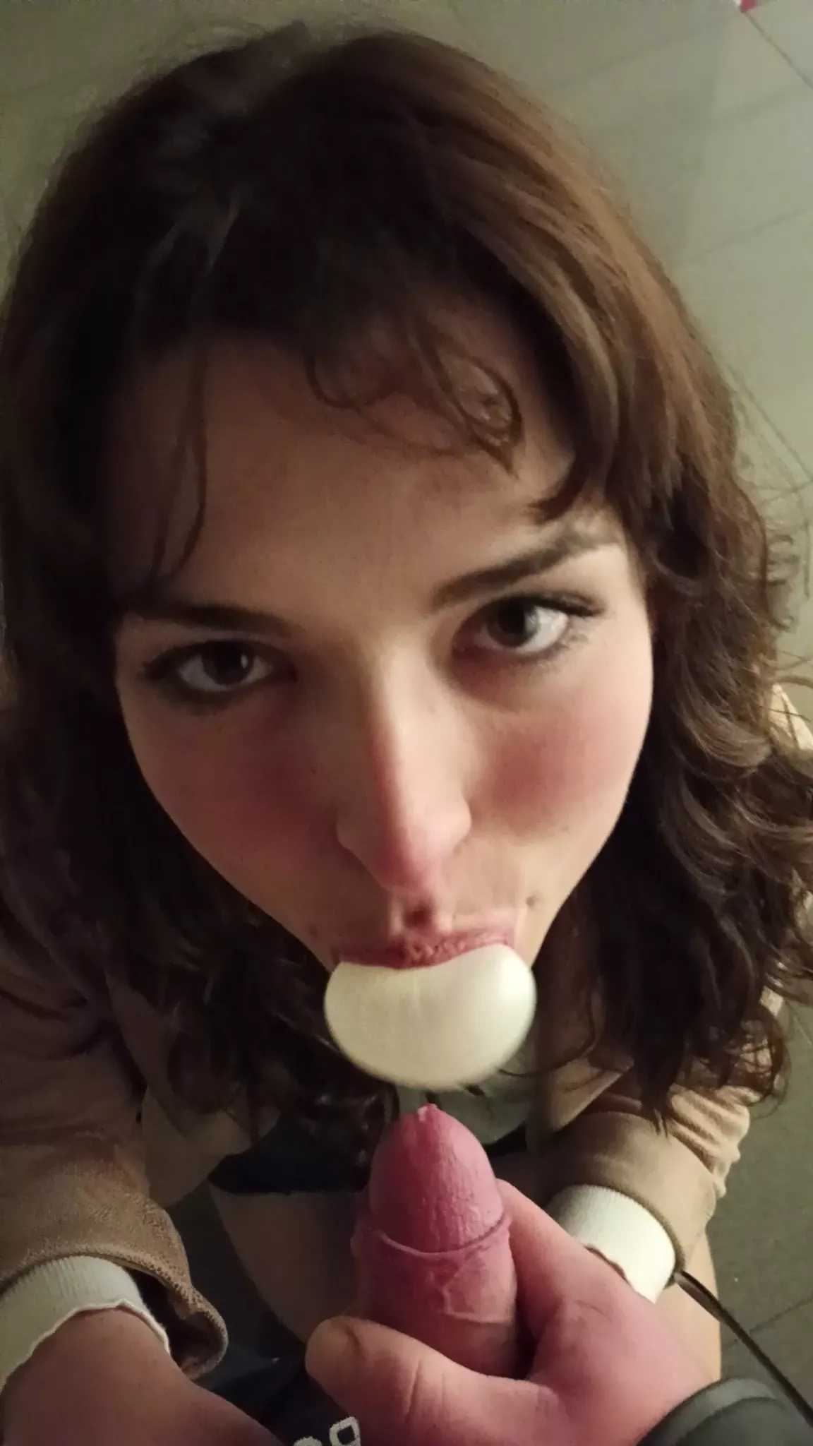 Bubble gum (⚈₋₍⚈) Bubble gum (⚈₋₍⚈)