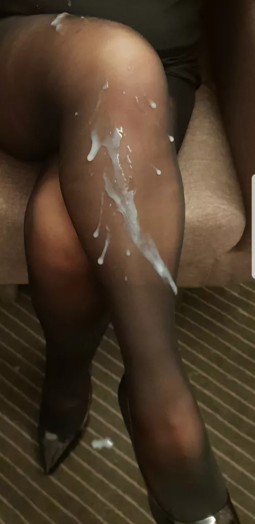 busy day in the office (f40)