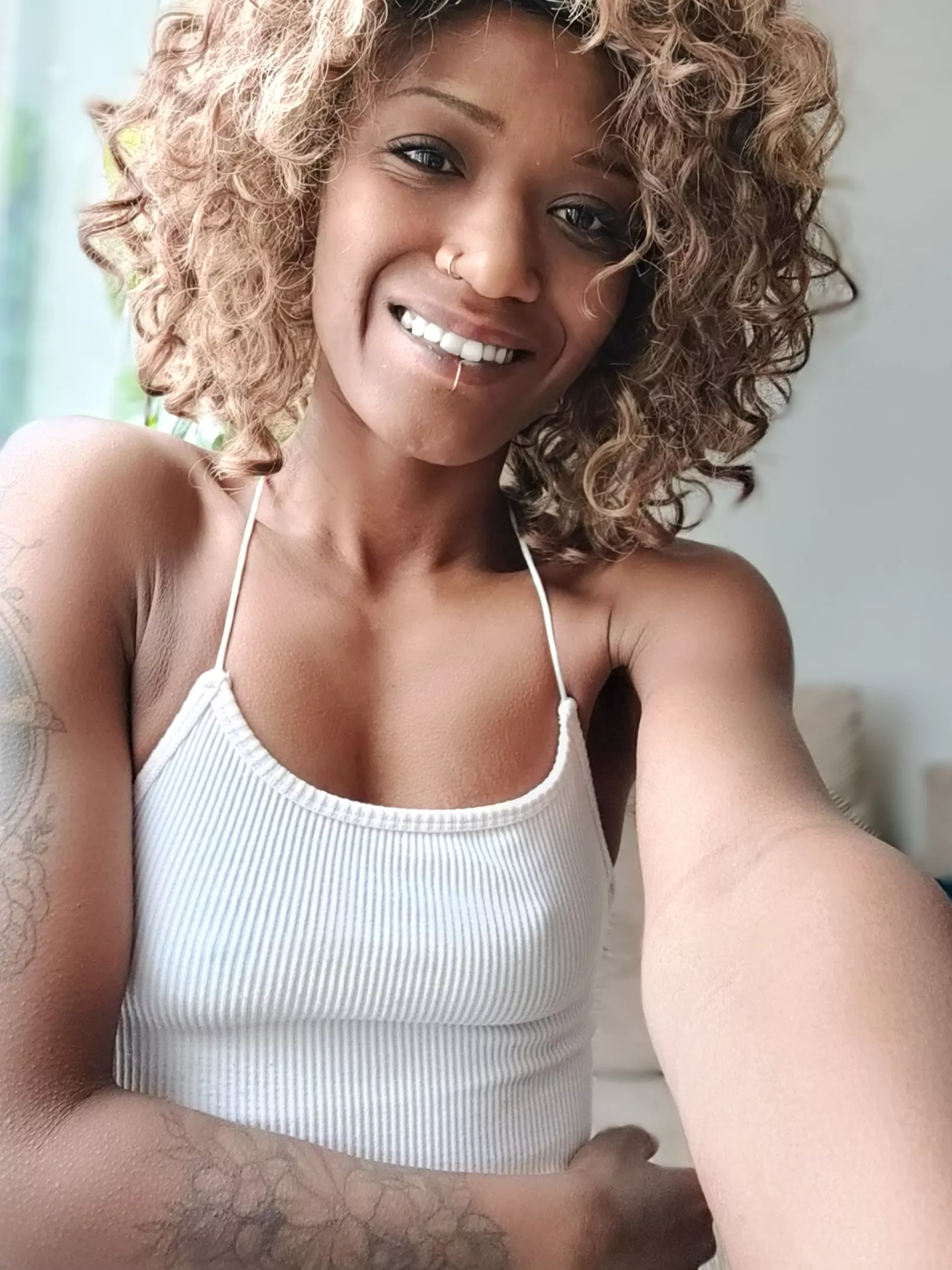 Came to say hi ❣️