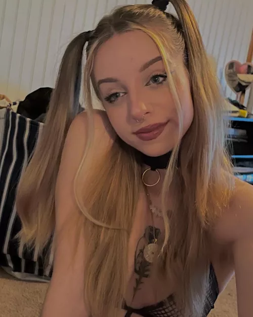 Can a 22 year be a milf ?