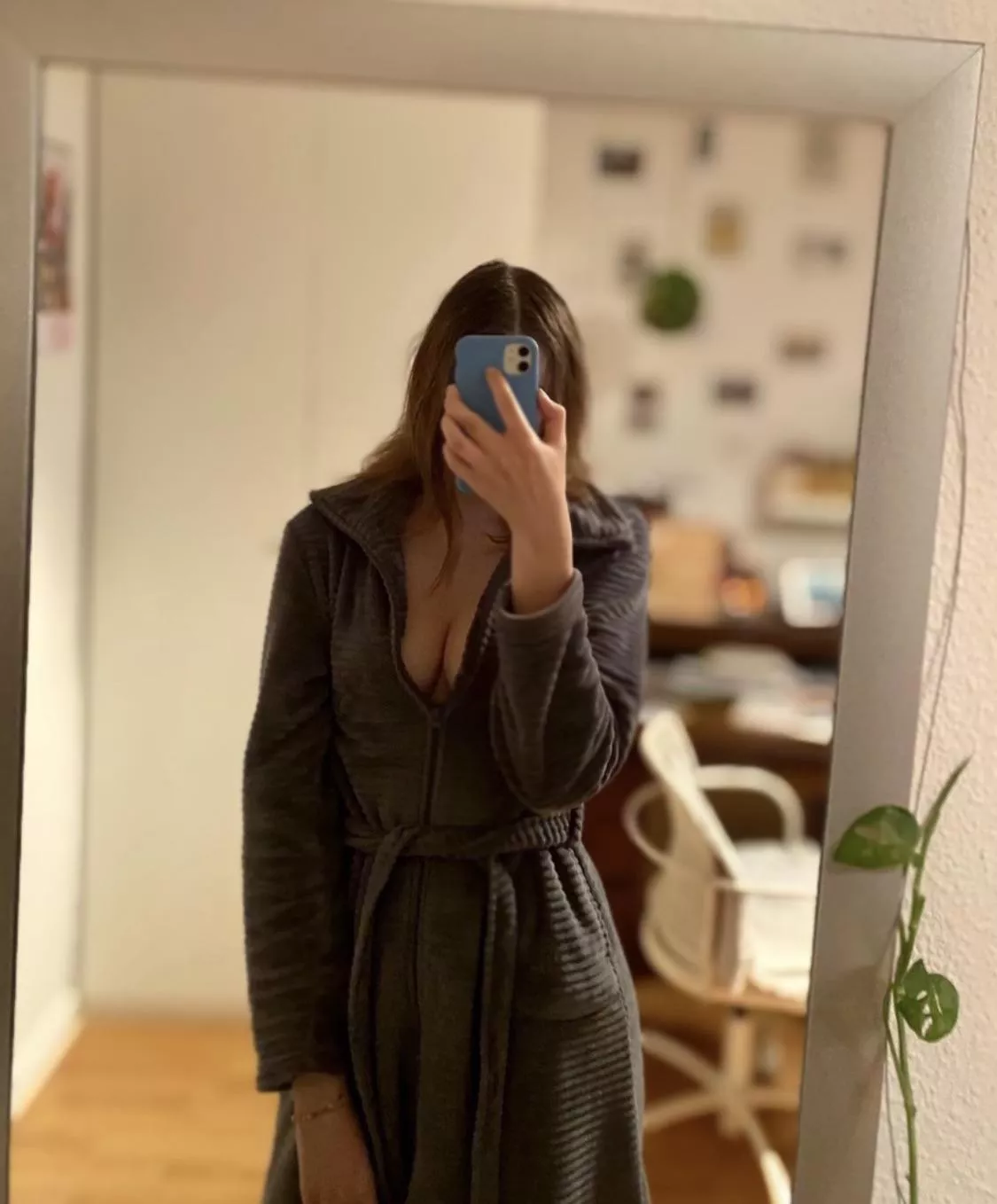 Can any sugar help me to get out this? 🥺 sweet ones get a surprise gift🌶