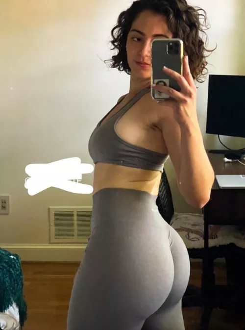 Can anyone create a caption for her I have nudes of her as well Dm me