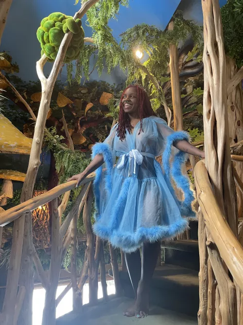 Can I be your lil fairy? 🥺🧚🏾♀️💙