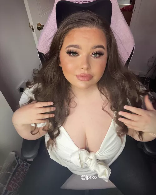 Can I be your submissive slut?