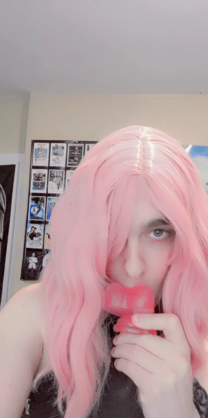 Can I deepthroat you?💓