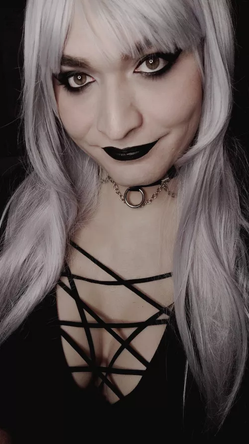 Can I post here? ♥