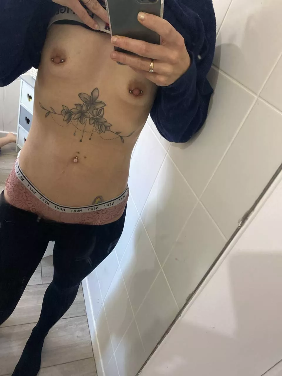 Can I post pics of myself hehe Can I post pics of myself hehe