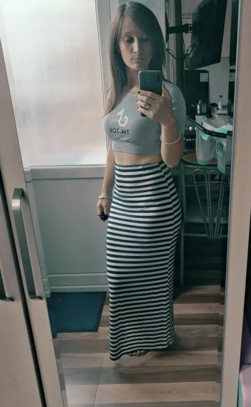 Can I wear this skirt for you?