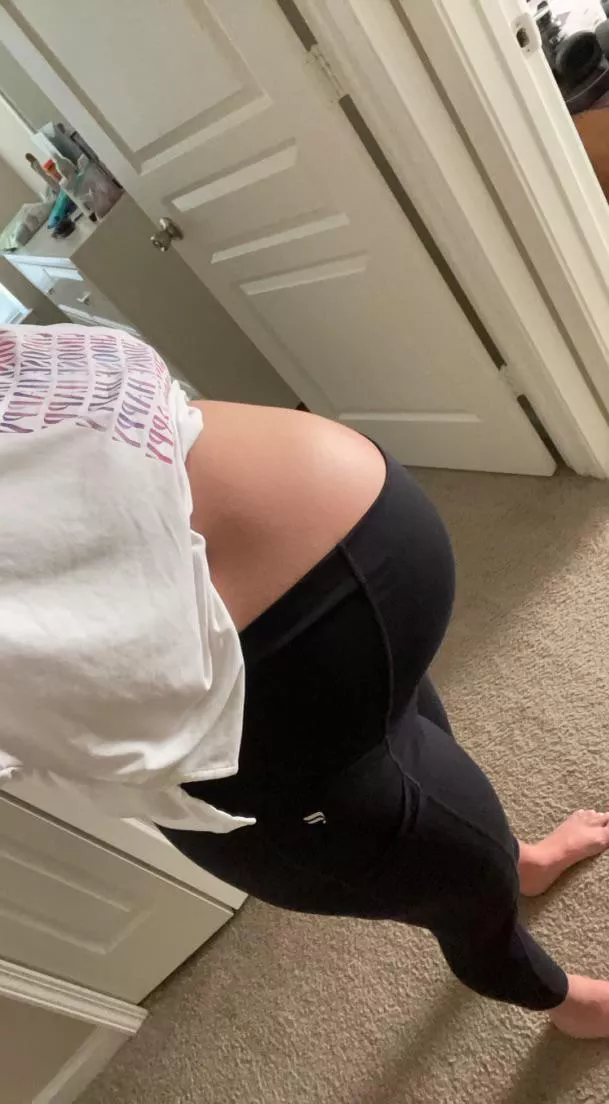 Can someone help me carry this thing around 😂